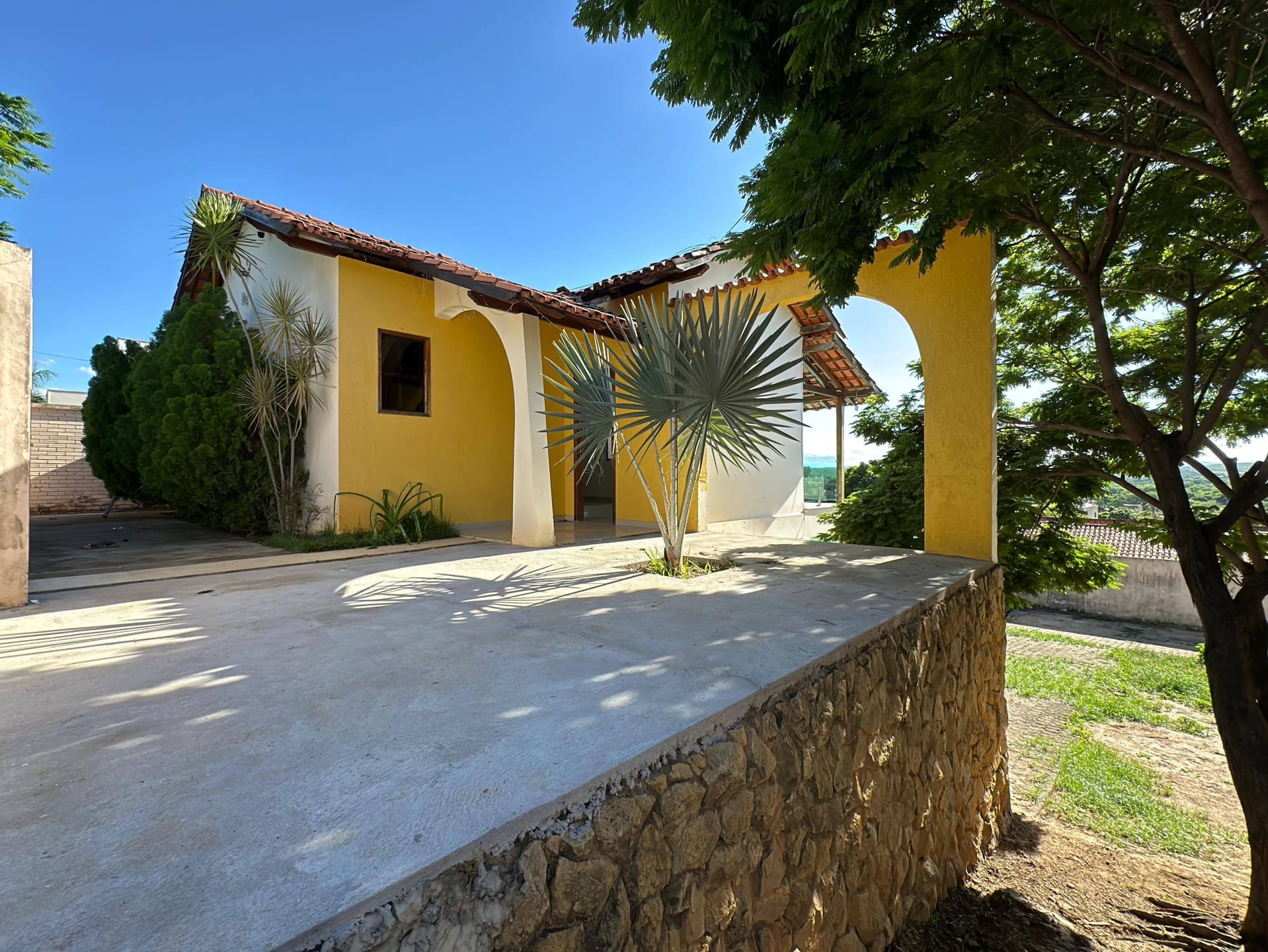 Casa à venda, Santa Tereza, Araçuaí, MG