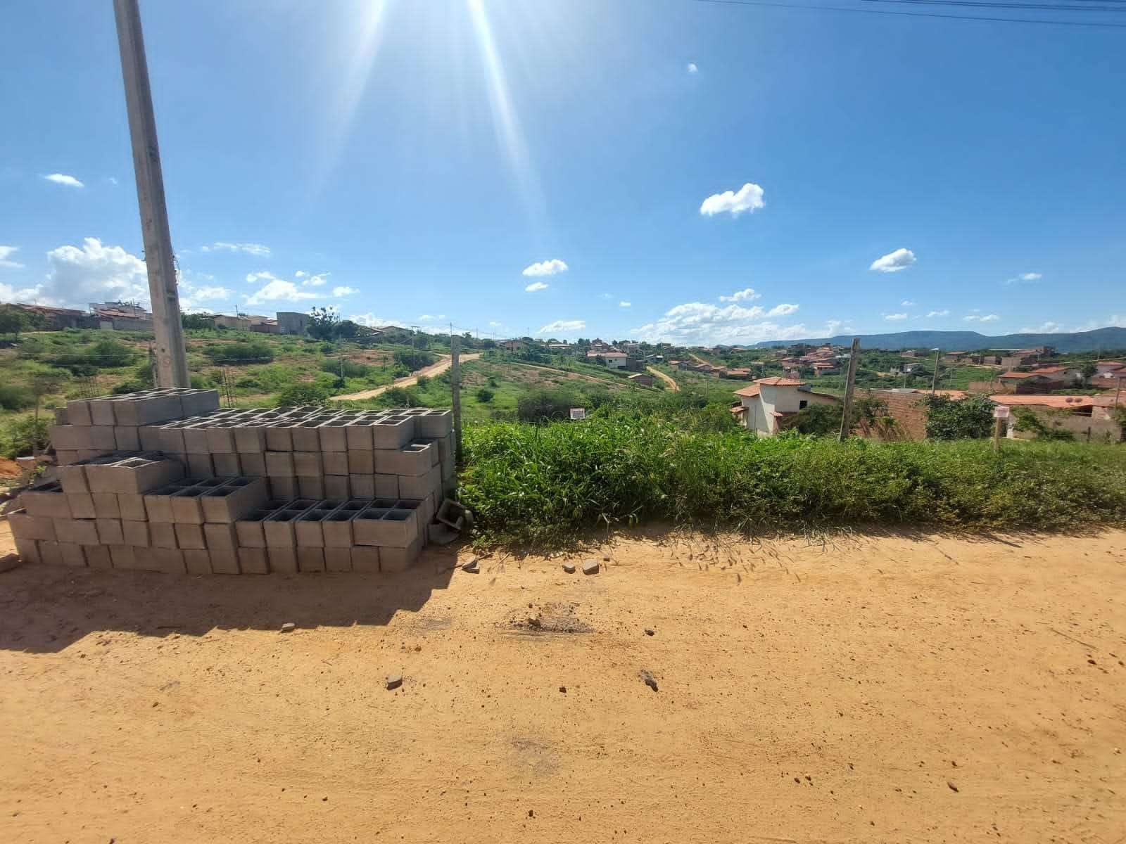 Terreno à venda, São Francisco 1, Araçuaí, MG