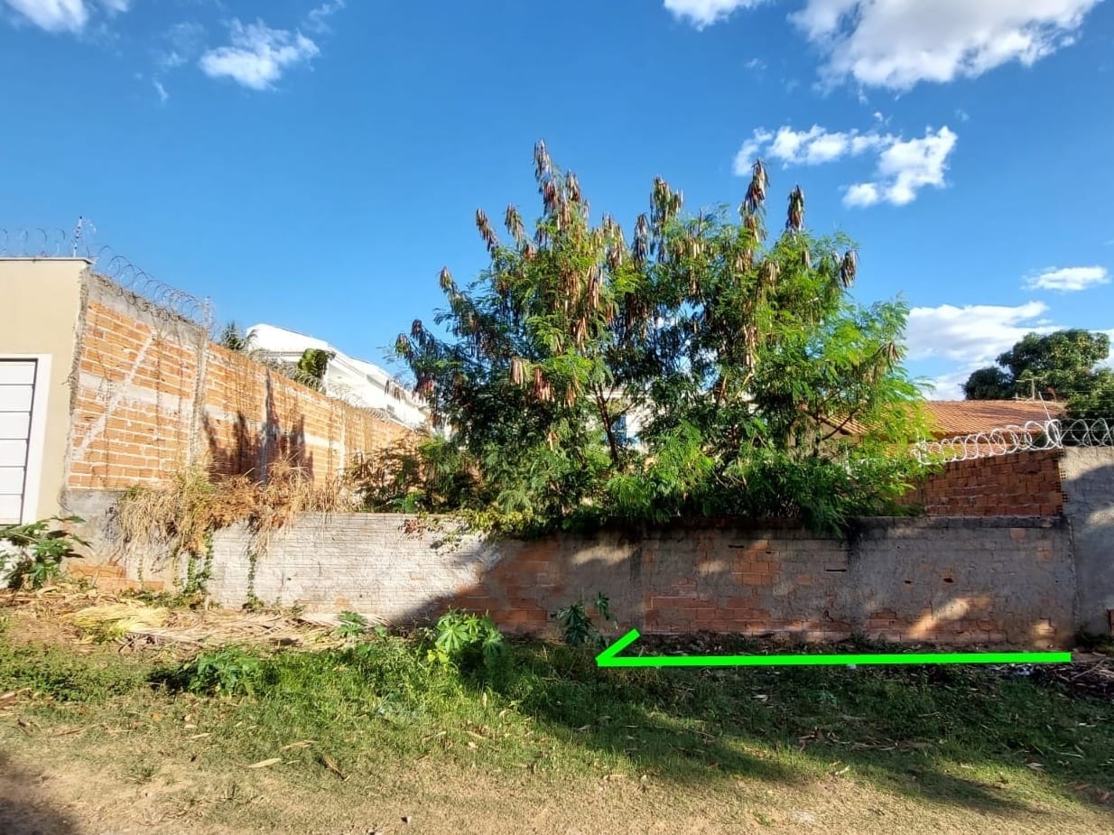 Terreno à venda, Santa Tereza, Araçuaí, MG