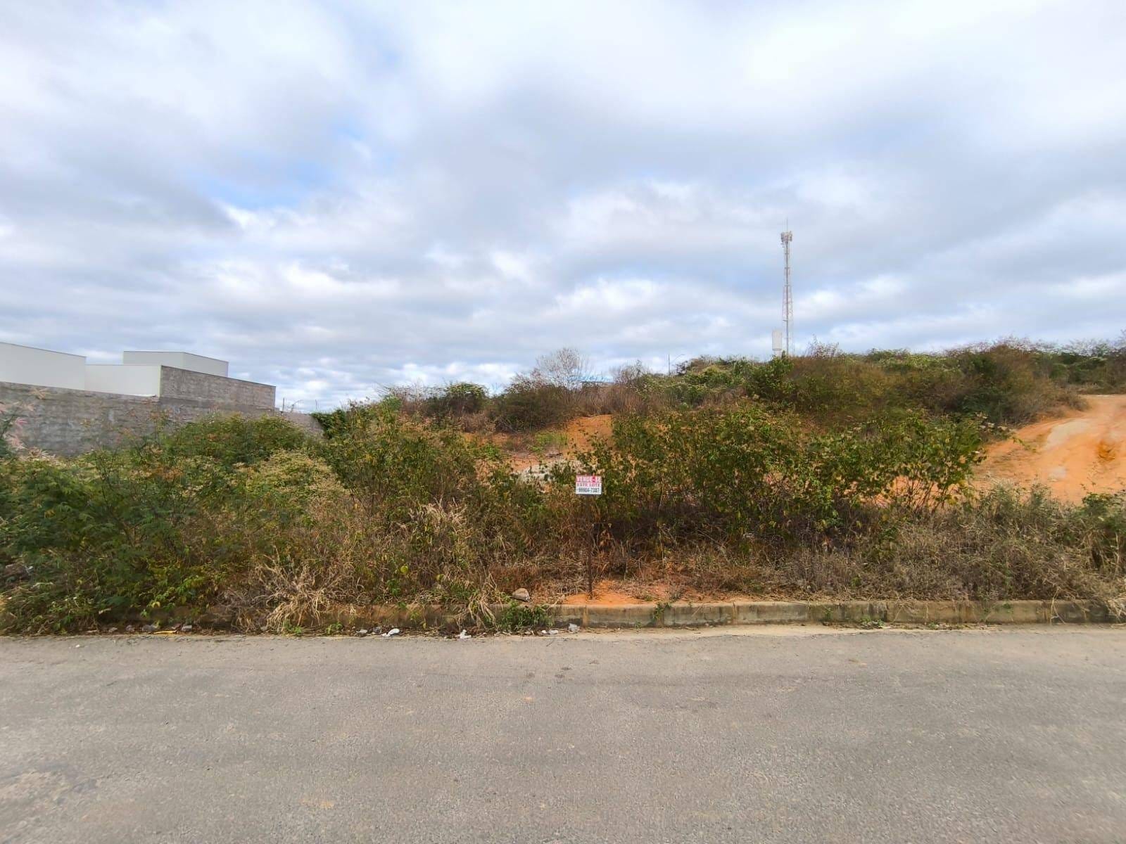 Terreno à venda, São Mateus, Araçuaí, MG