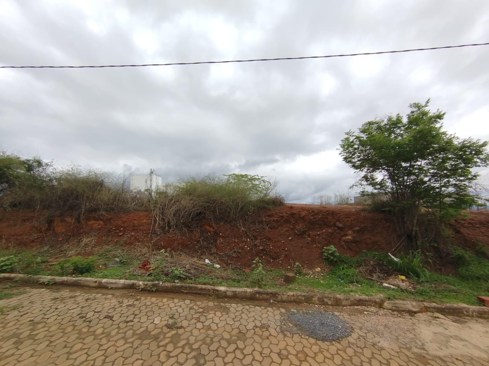 Terreno à venda, São Geraldo, Araçuaí, MG