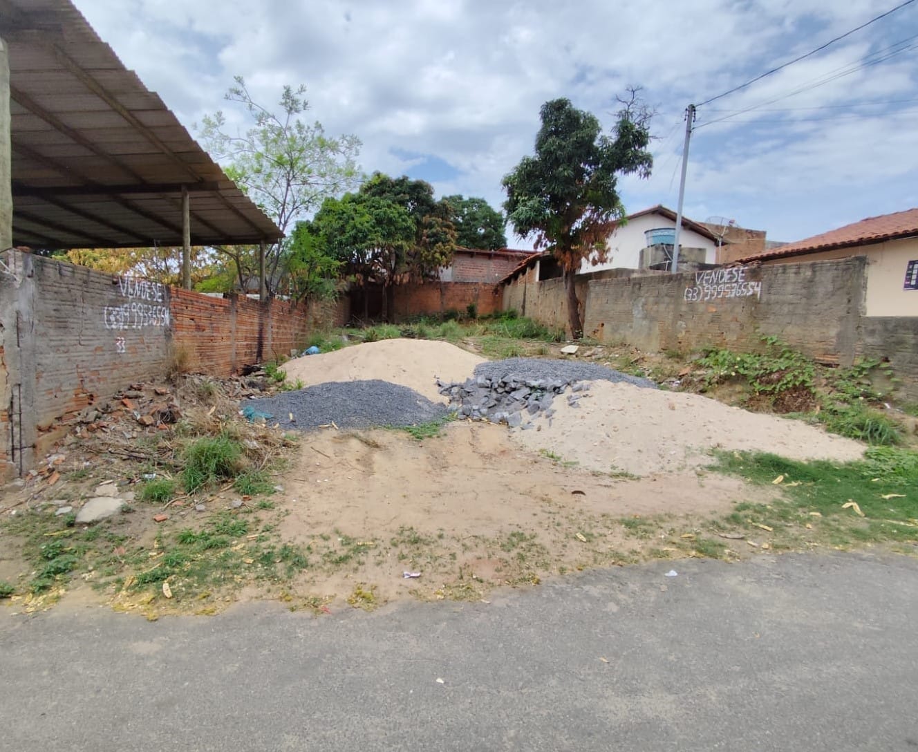Terreno à venda, Alto Mercado, Araçuaí, MG