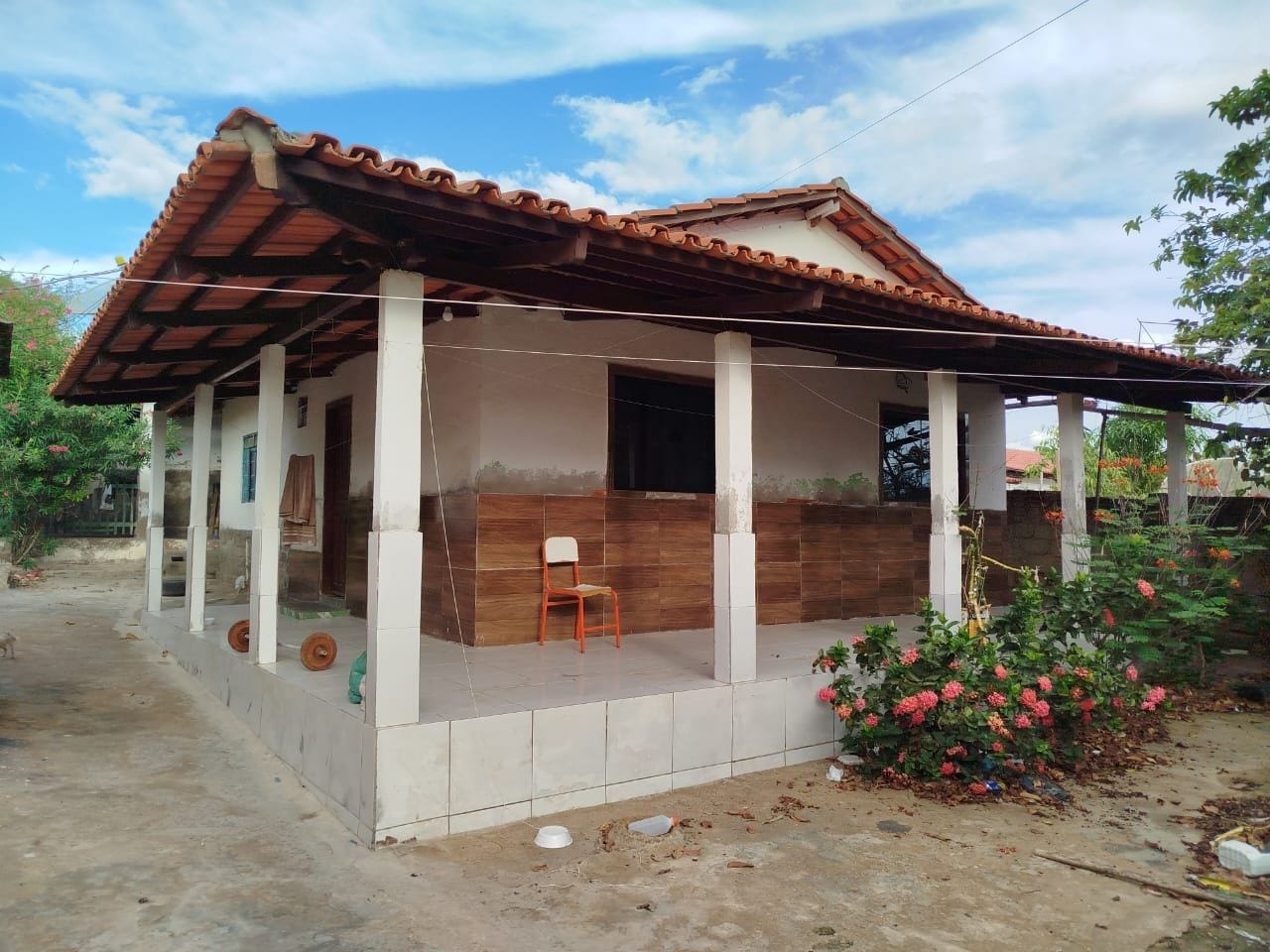 Casa à venda, Esplanada, Araçuaí, MG