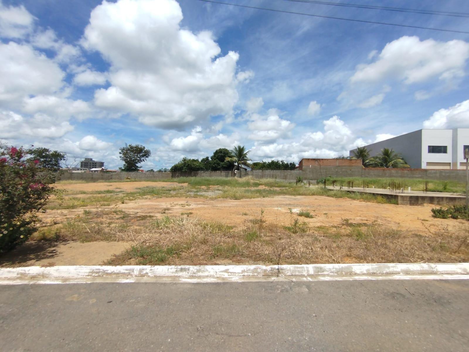 Terreno à venda, Jardim das Palmeiras, Araçuaí, MG