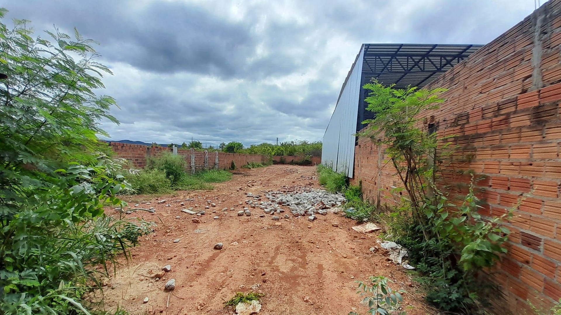 Terreno para venda e locação, Pantanal, Araçuaí, MG