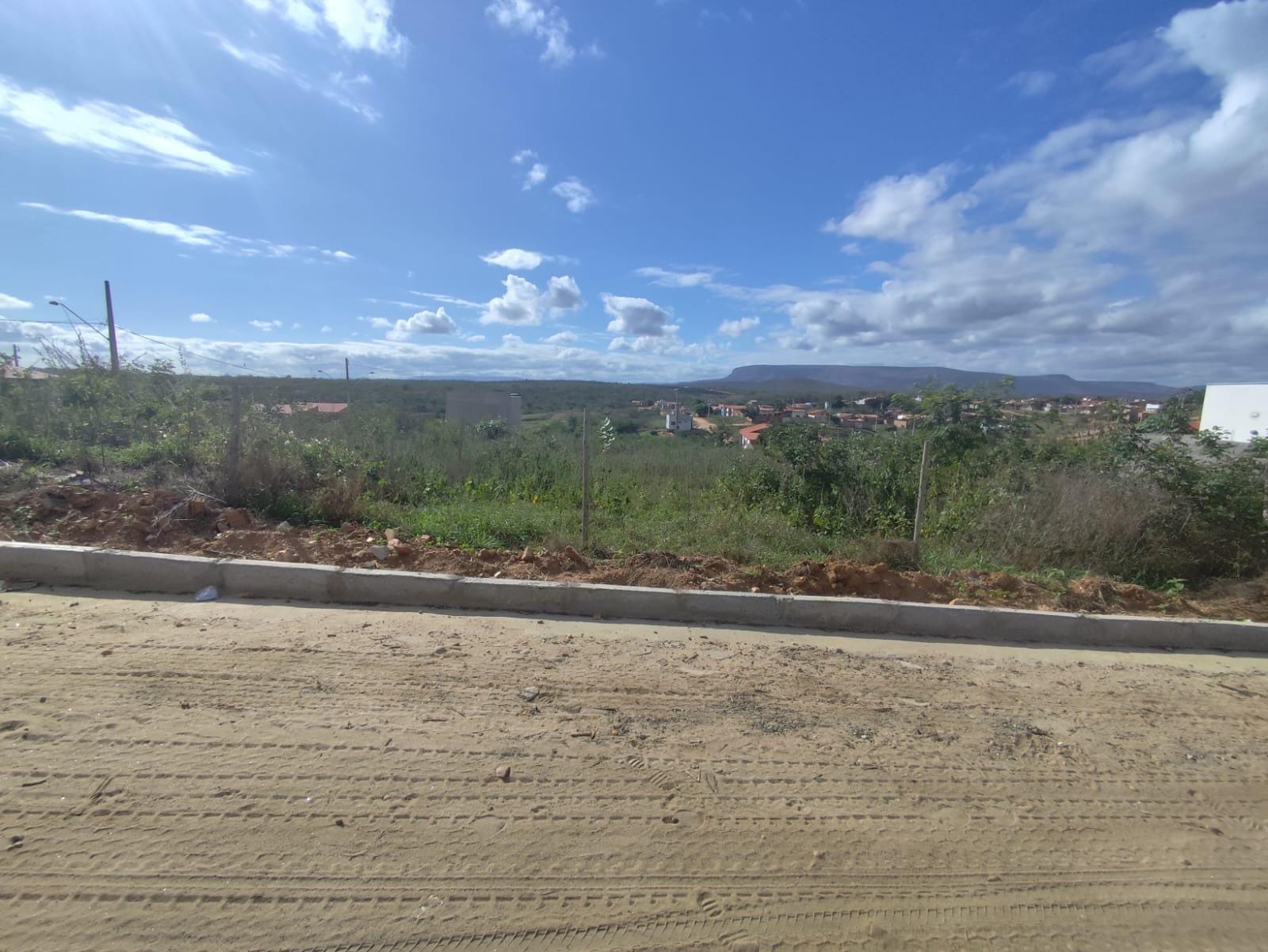 Terreno à venda, São Francisco II, Araçuaí, MG