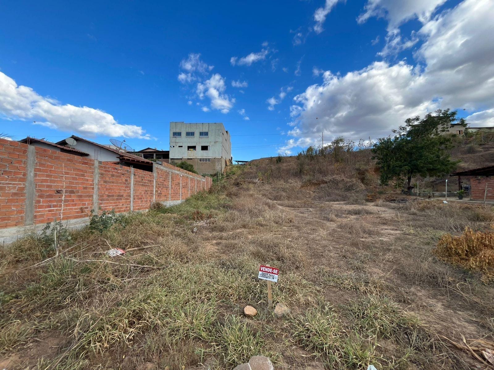 Terreno à venda, São Francisco I, Araçuaí, MG