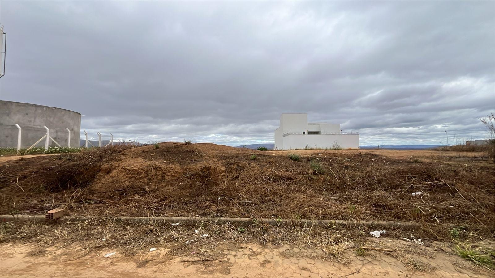 Terreno à venda, São Geraldo (Mirante), Araçuaí, MG