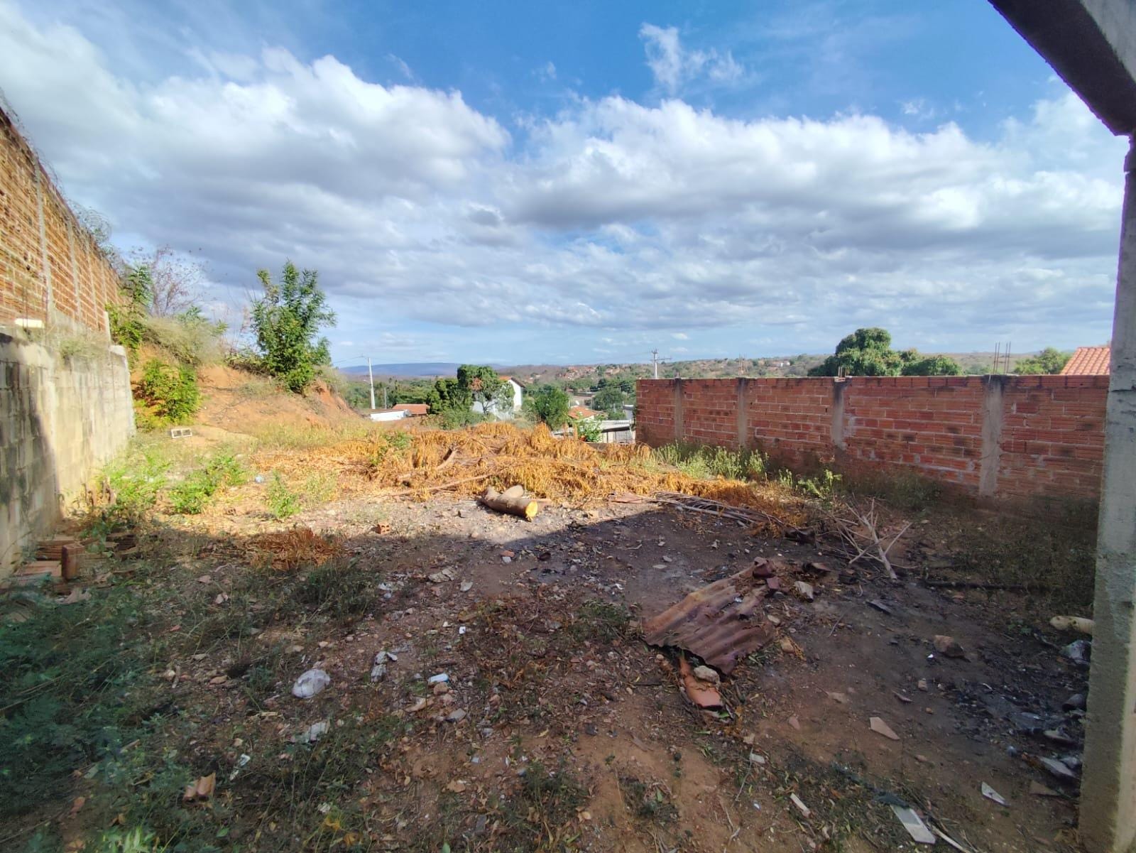 Terreno à venda, Vera Cruz, Araçuaí, MG