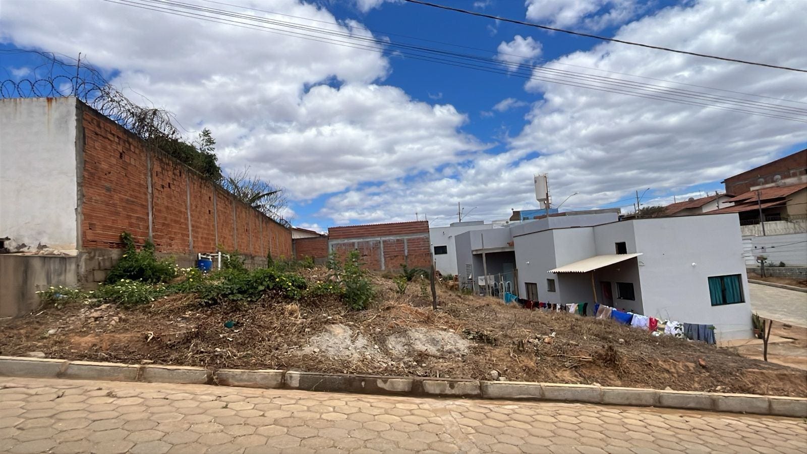 Terreno à venda, São Francisco, Araçuaí, MG