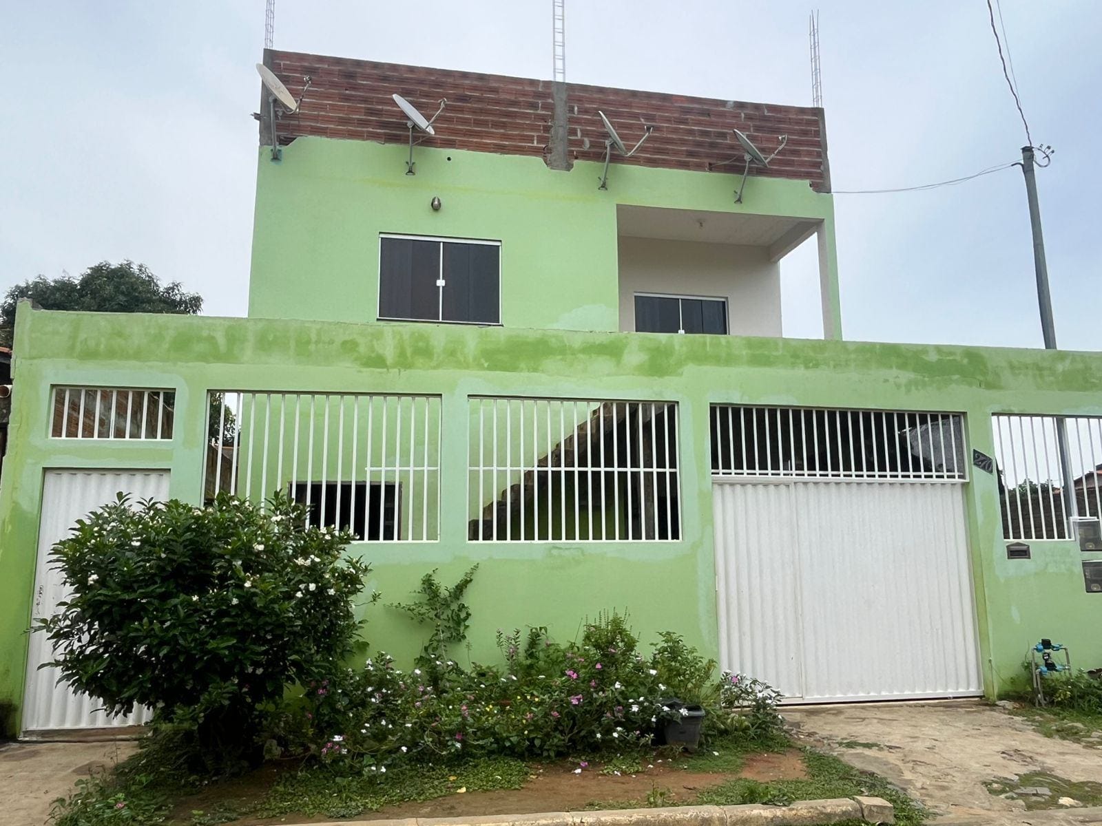 Casa à venda, Jardim Nazareth, Araçuaí, MG