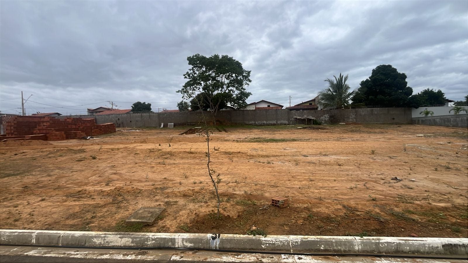 Terreno à venda, Jardim das Palmeiras, Araçuaí, MG