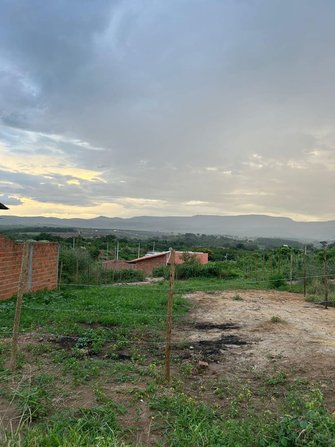 Terreno à venda, Alto Paraiso, Araçuaí, MG