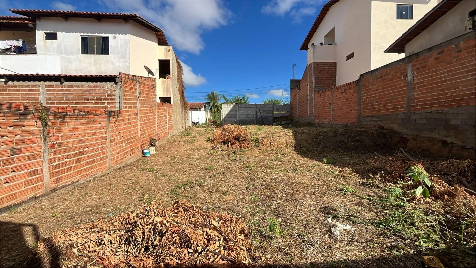 Terreno à venda, São Francisco, Araçuaí, MG